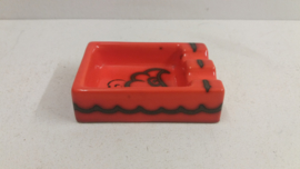 Flora Tokio asbak met nummer 970 / Flora Tokio ashtray with number 970