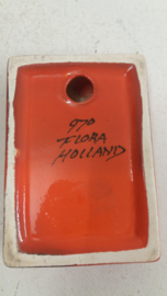 Flora Tokio asbak met nummer 970 / Flora Tokio ashtray with number 970