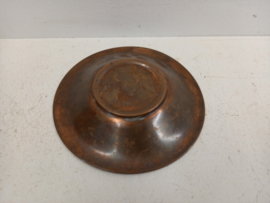 Koperen schaaltje met witte reiger / Copper dish with white heron