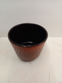 Rode bloempot met doorschijnende zwart / Red flower pot with translucent black