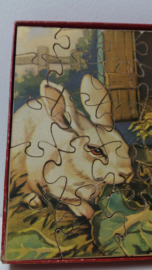 Jig-saw puzzel met konijnen 21 x 28.5 cm. / Jig-saw puzzle with rabits 8.2 x 11.2
