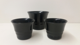 Bloempotjes zwart 2111 niet gemerkt / Planters in black 2111 not marked