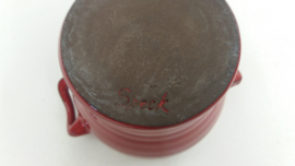 Speck Rood met oortjes 10.5 x 15 cm. / Red with little handles 4.1 x 5.9 inch.