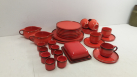 Oranje servies, 26 delig / Orange service, 26 pieces