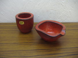 Ravelli rode asbak en sigaretten houder   / Ravelli red ashtray and sigaret holder