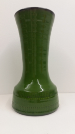 Zware groene vaas van Speck potterie?  / Heavy green vase by Speck pottery?
