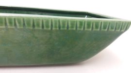 Een plantschaal in groen. / Planter in green.