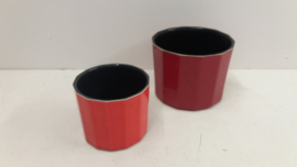 Rode bloempot nummer 2140 in maat 3 / Red planter number 2140 size 3