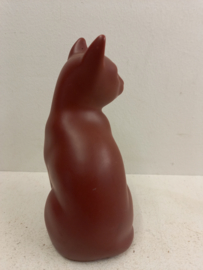 Rode poes 16 centimeter. / Red pussycat 6.29 inch.