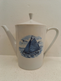 Bavaria koffie of theepot met scheepsafbeelding / Bavaria coffee or teapot with ship image