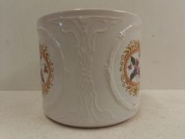 Frankton bloempot met roze bloemen / Frankton flower pot with pink flowers