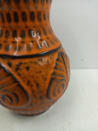 Bay oranje vaas in nummer 991-20 / Bay orange vase in number 991-20