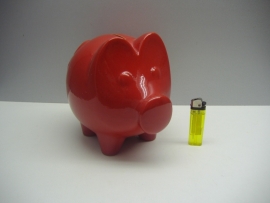 Grote rode spaarpot varken / Big saving piggy