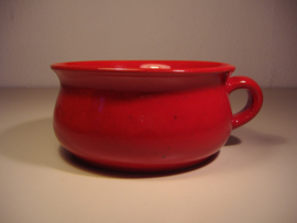 Mooie Po als plantenbak in rood / Beautiful Po as a planter in rood