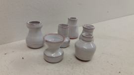 6 mini vaasjes in wit  / 6 mini vases in white