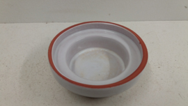 Oasis schaaltje in wit 12 cm. / Oasis container in white 4.7 inch.