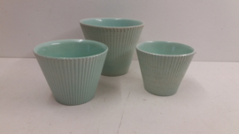 Grijs bloempotje gemerkt ADCO / Gray planter marked ADCO