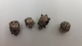 14 diertjes van Pandora sterling zilver / 14 animals by Pandora sterling silver