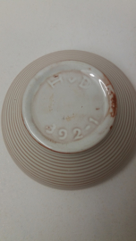 Mooi schaaltje gemerkt H v D en 393-1 / Nice bowl marked H v D and 393-1
