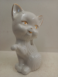 Mooi keramiek wit poesje 19 cm. / Beautiful ceramic white cat 7.48 inch.