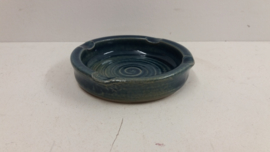 Blauwe asbak van Jan de Graaf 15 cm. / Blue ashtray by Jan de Graaf 5.9 inch.