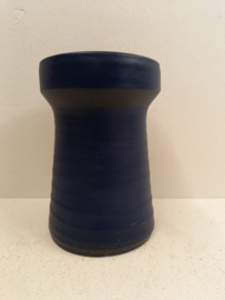 Mooie blauwe vaas van DOK / Nice bleu vase by DOK.