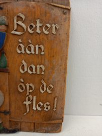 Beter aan dan op de fles Arboranda spreukentegel /  Better on than on the bottleArboranda Spell Tile
