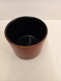 Set rode bloempotten in nummer 2119 / Set red planters in number 2119