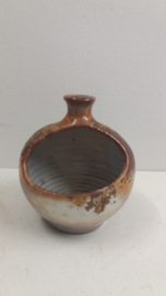 Mooie blauwe vaas van DOK / Nice bleu vase by DOK.
