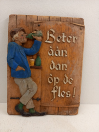 Beter aan dan op de fles Arboranda spreukentegel /  Better on than on the bottleArboranda Spell Tile