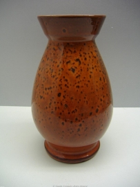 Grote oranje vaas Gnodde /  Big orange vase made by Gnodde Holland