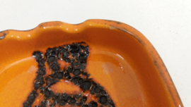 Scheurich 139-14 Asbak in oranje en zwart fatlava / 139-14 ashtray orange and black fatlava