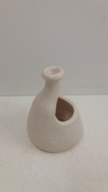 Klein wit hangpotje 11 cm. / Small hanging planter 4.3 inch.