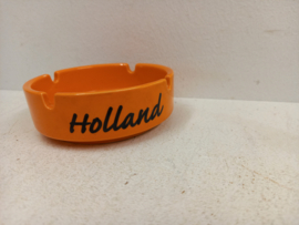 Mooie oranje asbak Holland / Nice orange ashtray Holland.