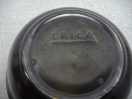 Zwart schaaltje genummerd 1  Erica / Black bowl numberd 1 Erica