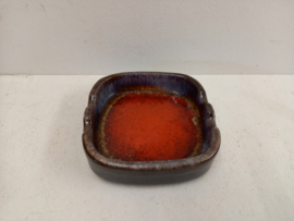 Scheurich 139-14 Asbak in bruin met rood / 139-14 ashtray in brown with red