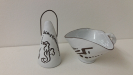 Setje in wit 8x met vooral hertjes / Set in white 8x with dear