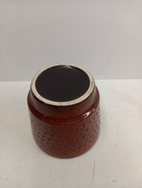 Rode bloempot met doorschijnende zwart / Red flower pot with translucent black