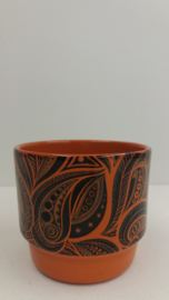 Oranje pot met paisley in nummer 291 / Orange planter with paisley in nr. 291