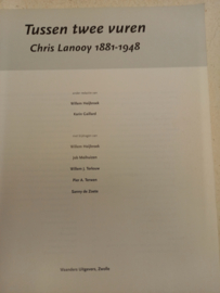 Chris Lanooy - Tussen twee vuren