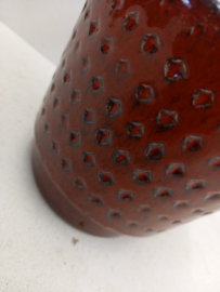 Rode bloempot met doorschijnende zwart / Red flower pot with translucent black