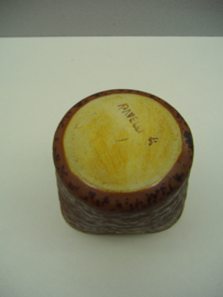 Ravelli vaasje met sticker 8 x 4 cm.  / Ravelli little vase with sticker 3.1 x 1.6 inch.