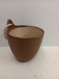 Mobach hangpot in bruin keramiek / Mobach hanging planter in brown ceramics