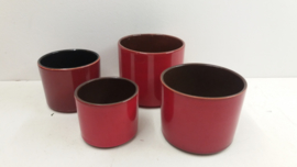 Rode bloempot nummer 2140 in maat 3 / Red planter number 2140 size 3
