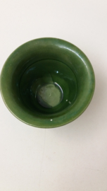 Bloempot in groen 7 cm. model 2101 / Planter in beige 2.7 inch. shape 2101