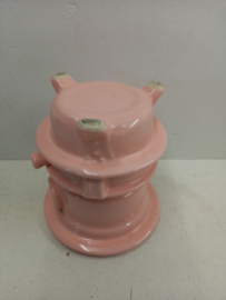 Mooie roze stoof 18.5 cm. / Beautiful pink stove 7.28 inch.