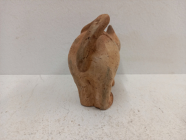 Mooi bruin poesje 10 cm. / Nice brown pussy 3.9 inch.