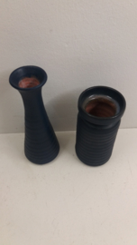 Mooie blauwe vaas van DOK / Nice bleu vase by DOK.