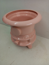 Mooie roze stoof 18.5 cm. / Beautiful pink stove 7.28 inch.