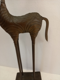 2 koperen paarden 69.5 cm. / 2 copper horses 27.36 inch.